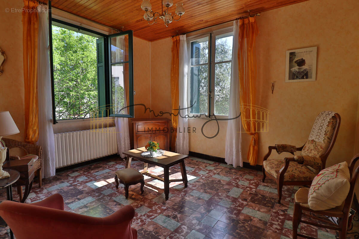 Maison à NIMES