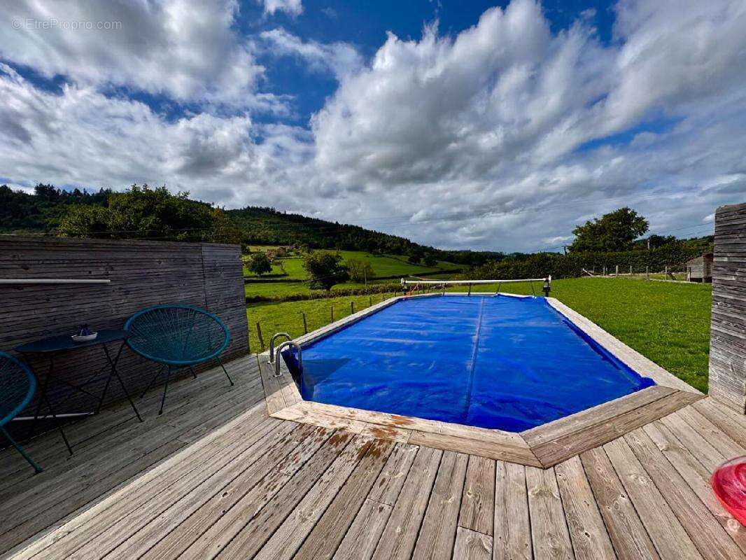 Maison 232 m² à Verosvres  - photo 2