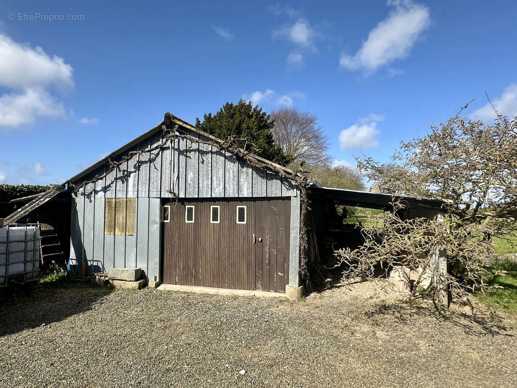Maison à PLOEZAL
