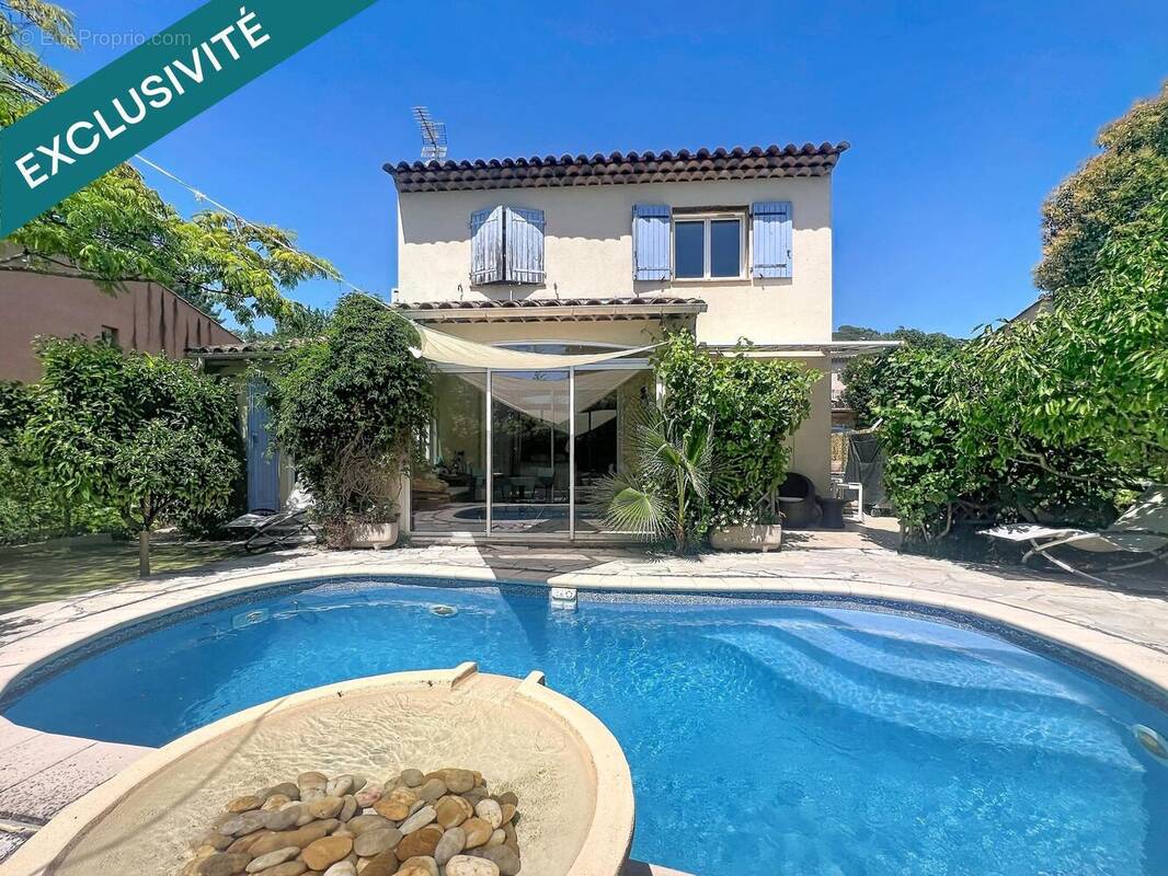 Photo 1 - Maison à LA ROQUETTE-SUR-SIAGNE