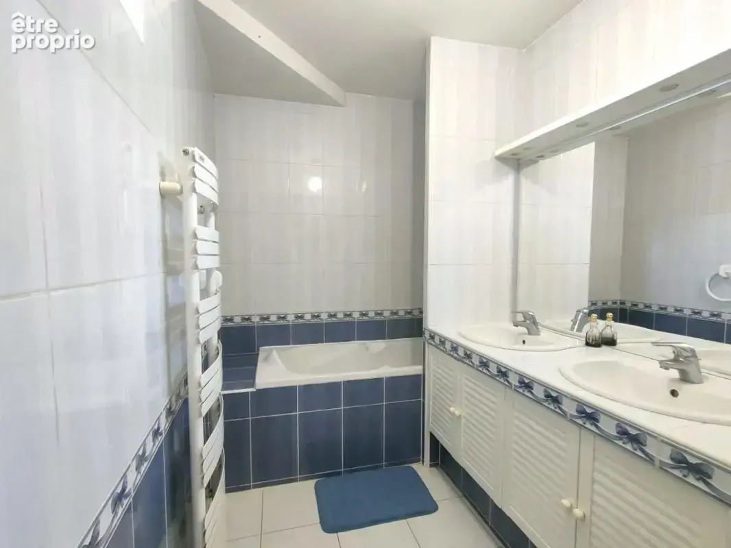 Maison 5 pièces / 114 m² / 385 000 EUR / MIRIBEL - photo 10