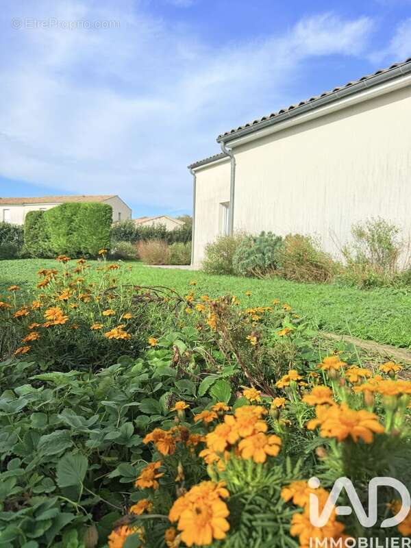 Photo 4 - Maison à BENON