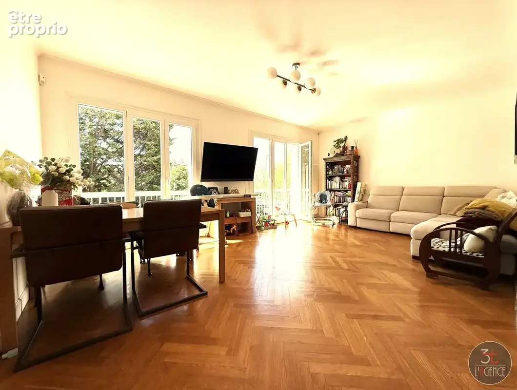 Appartement 82 m² à Fontenay-Sous-Bois  - photo 2