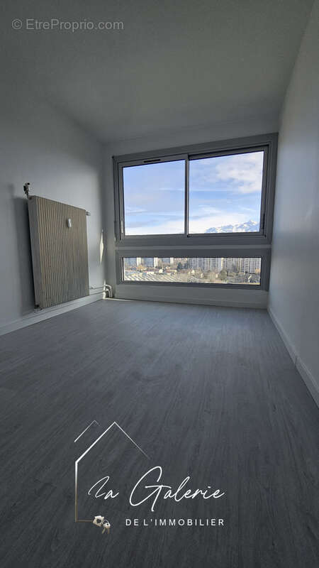 Appartement à SEYSSINET-PARISET