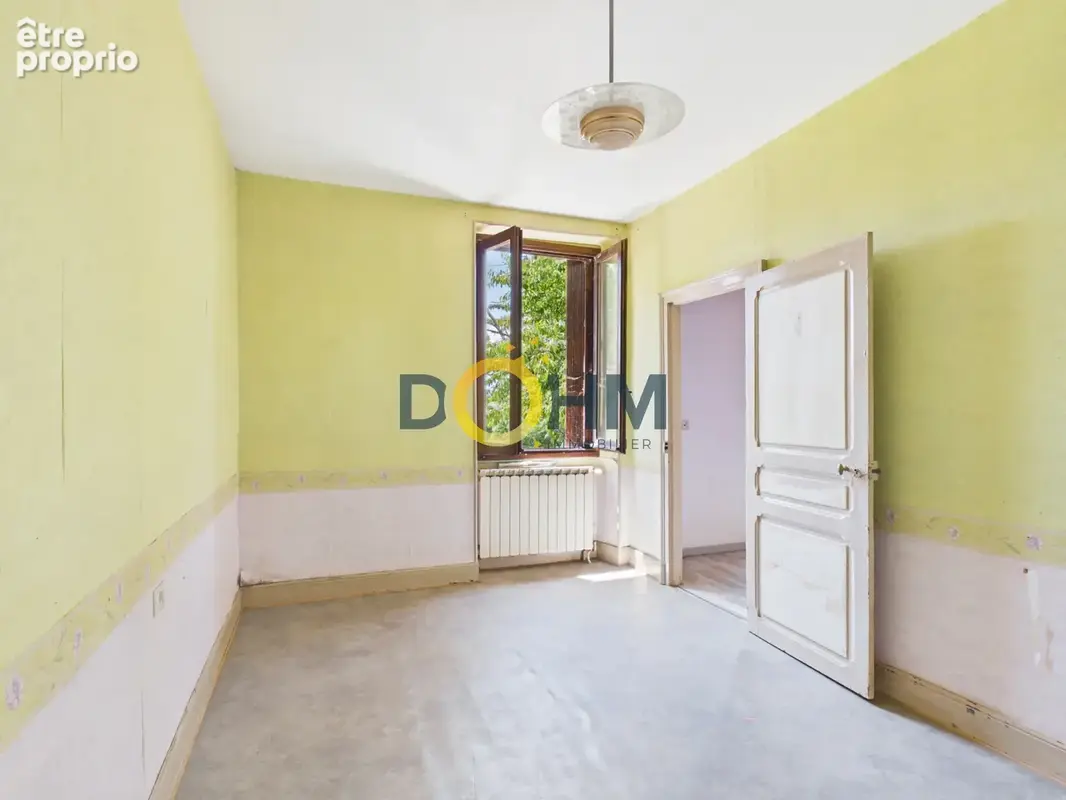 Maison mitoyenne à Auzat-la-Combelle   100 m2 habitables - photo 10