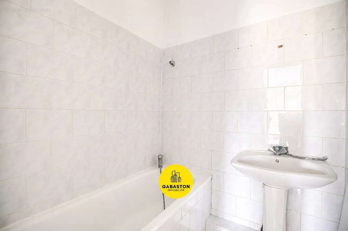 Appartement à MARSEILLE-13E