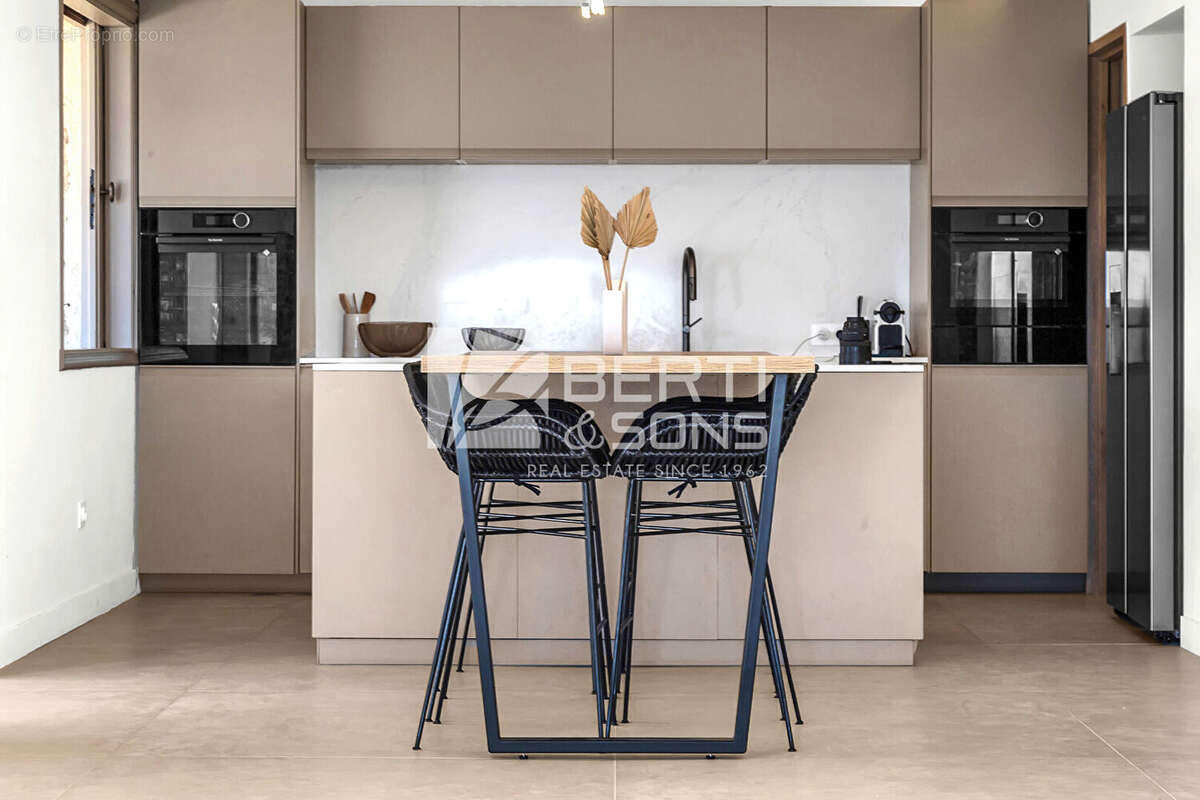 Maison à MANDELIEU-LA-NAPOULE