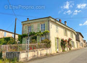 Maison à FONTAINE-CHALENDRAY