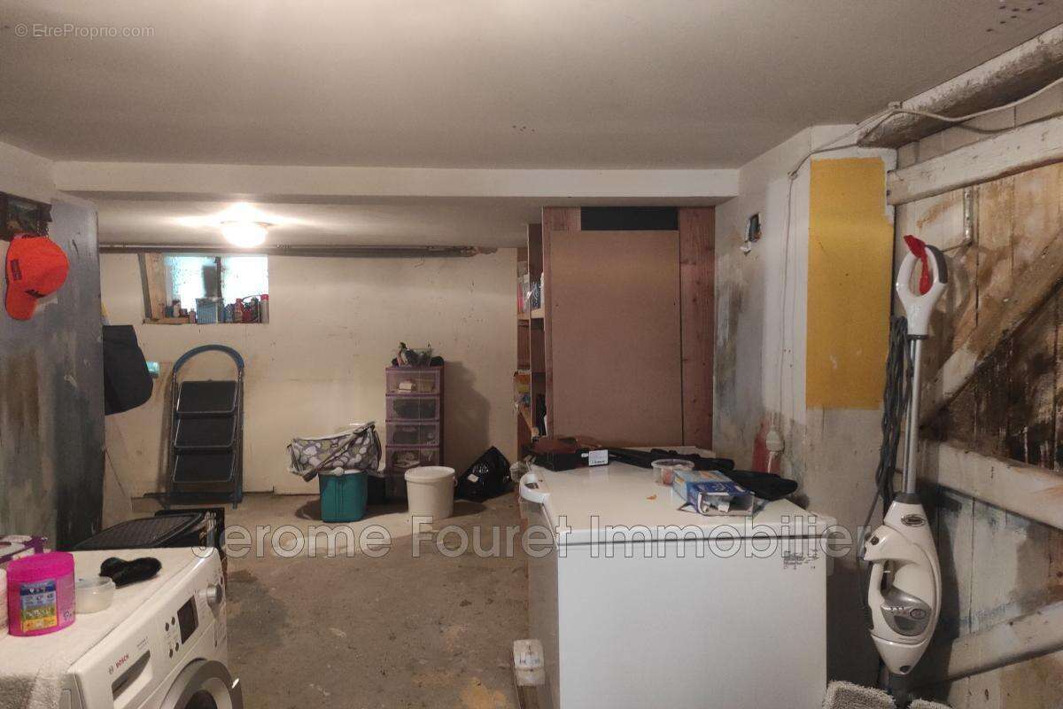 Appartement à EGLETONS