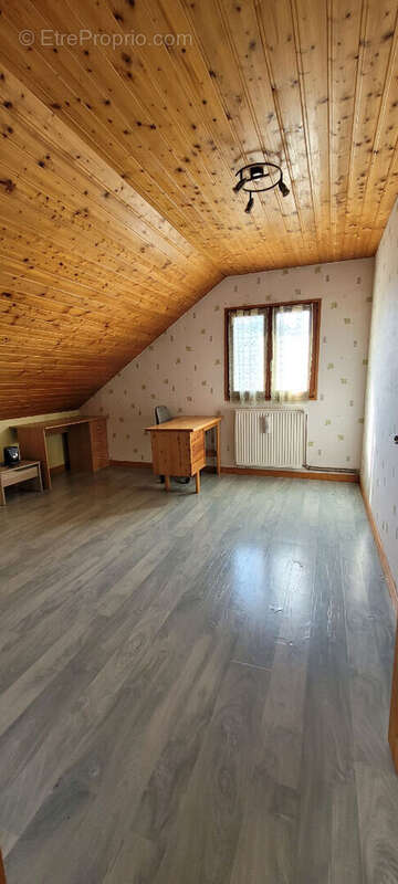 Maison à EQUEVILLON