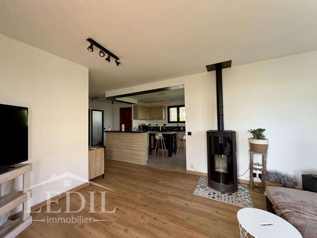 Maison de plain- pied avec jardin - photo 3