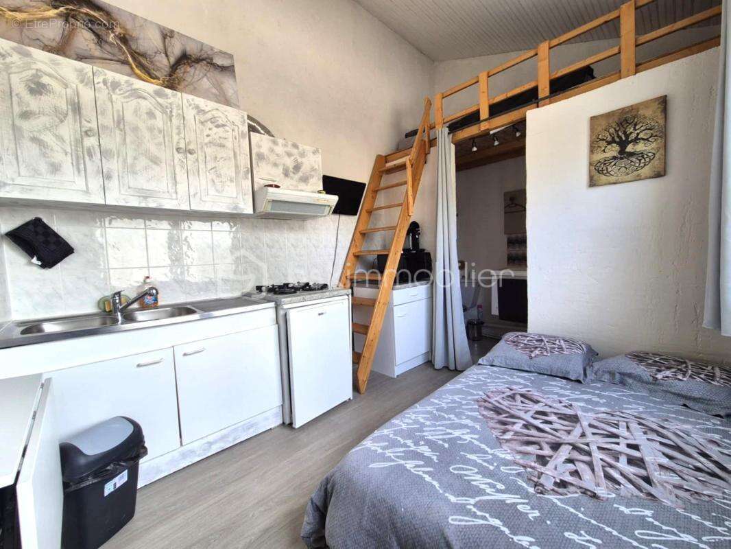 Villa de plain-pied & 3 studios indépendants – Un domaine qui s'autofinance - photo 23