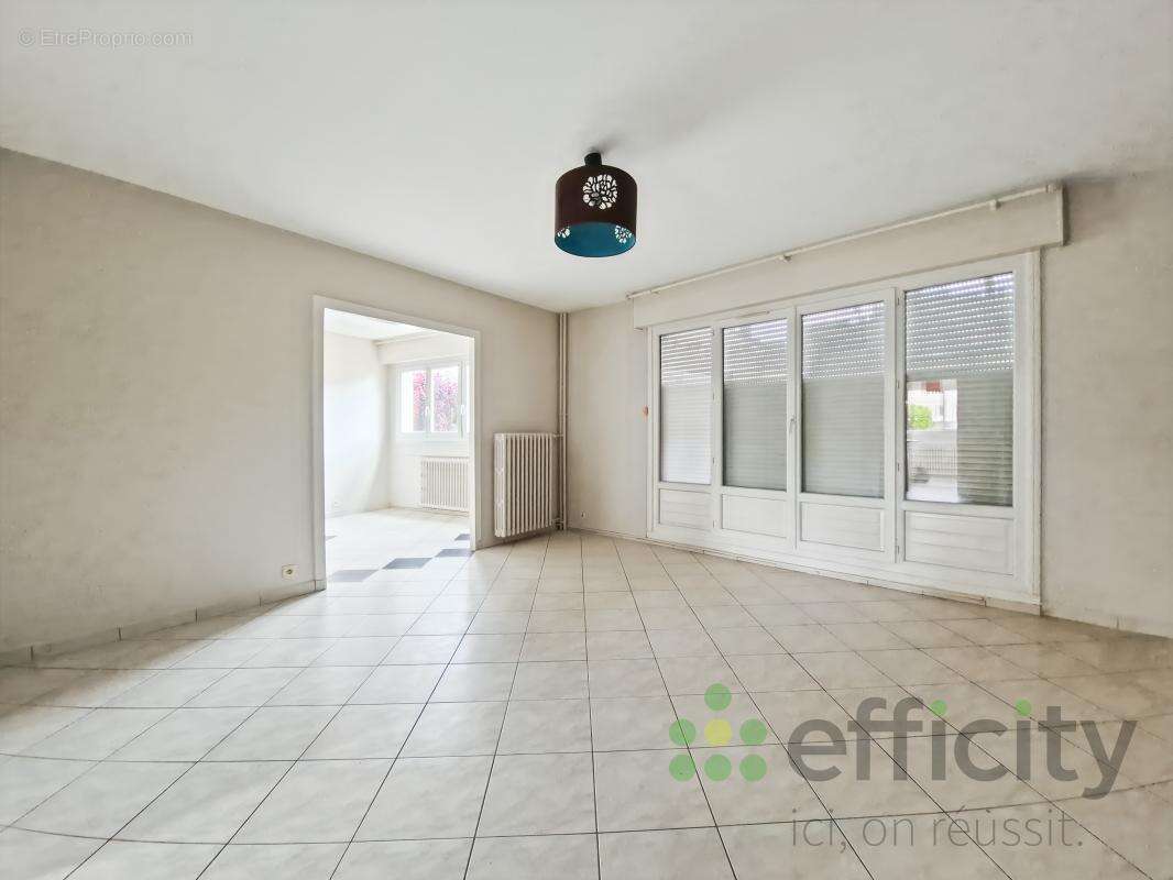 Appartement à LE MANS