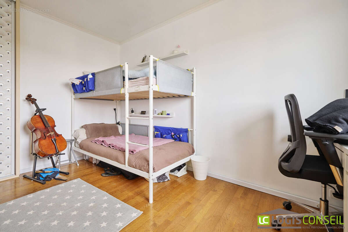 Appartement à BOURG-LA-REINE