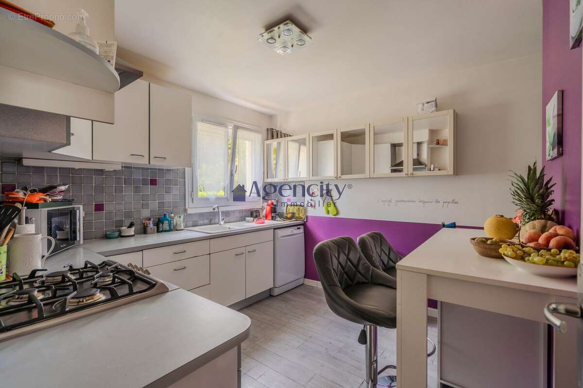 Maison 99 m² à Lognes  - photo 4