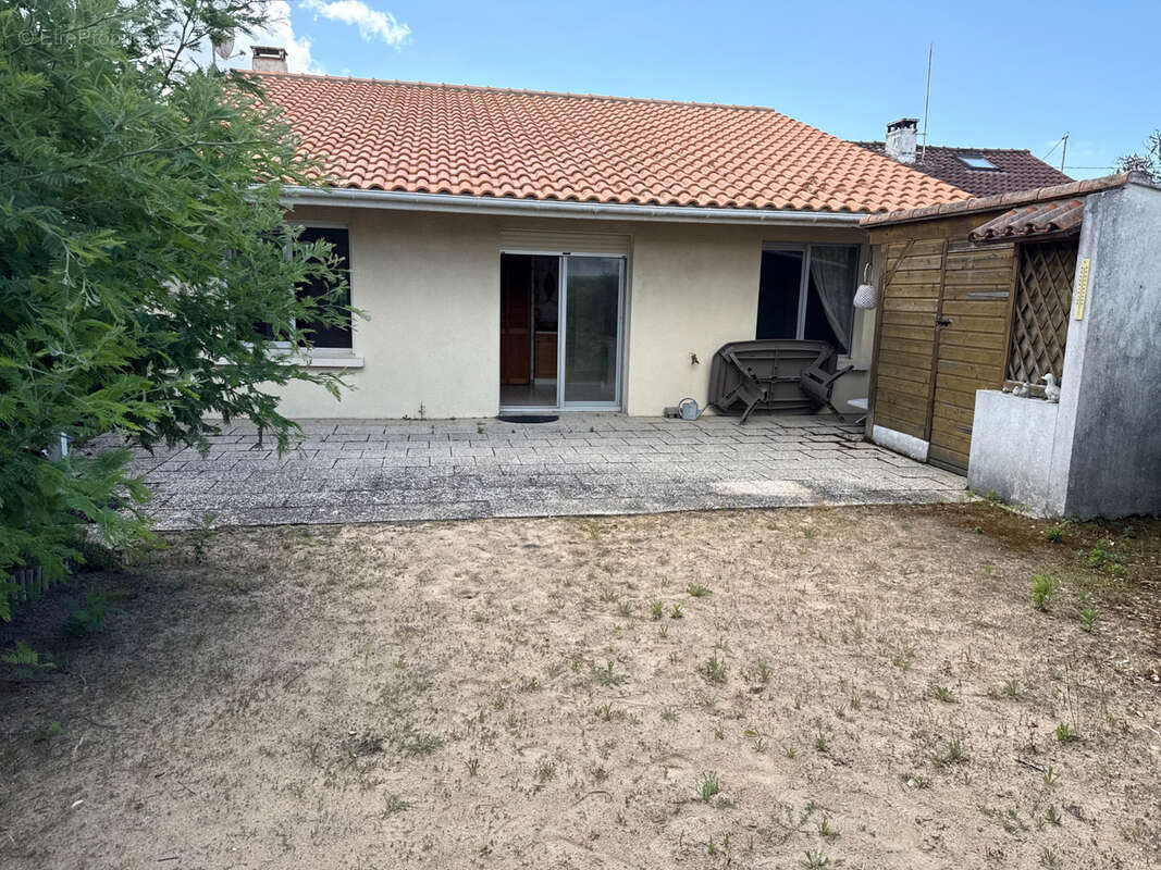 Maison à SAINT-HILAIRE-DE-RIEZ
