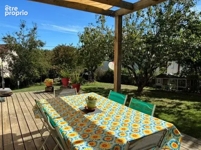 Maison 6 pièces 121 m² à vendre à Saint-Aubin-D'aubigne (35250) - photo 2