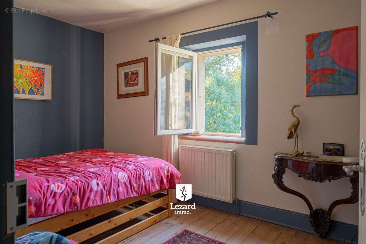 Maison à PAYRIN-AUGMONTEL