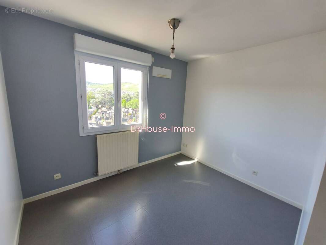 Appartement 74 m² à Clermont-Ferrand  - photo 4