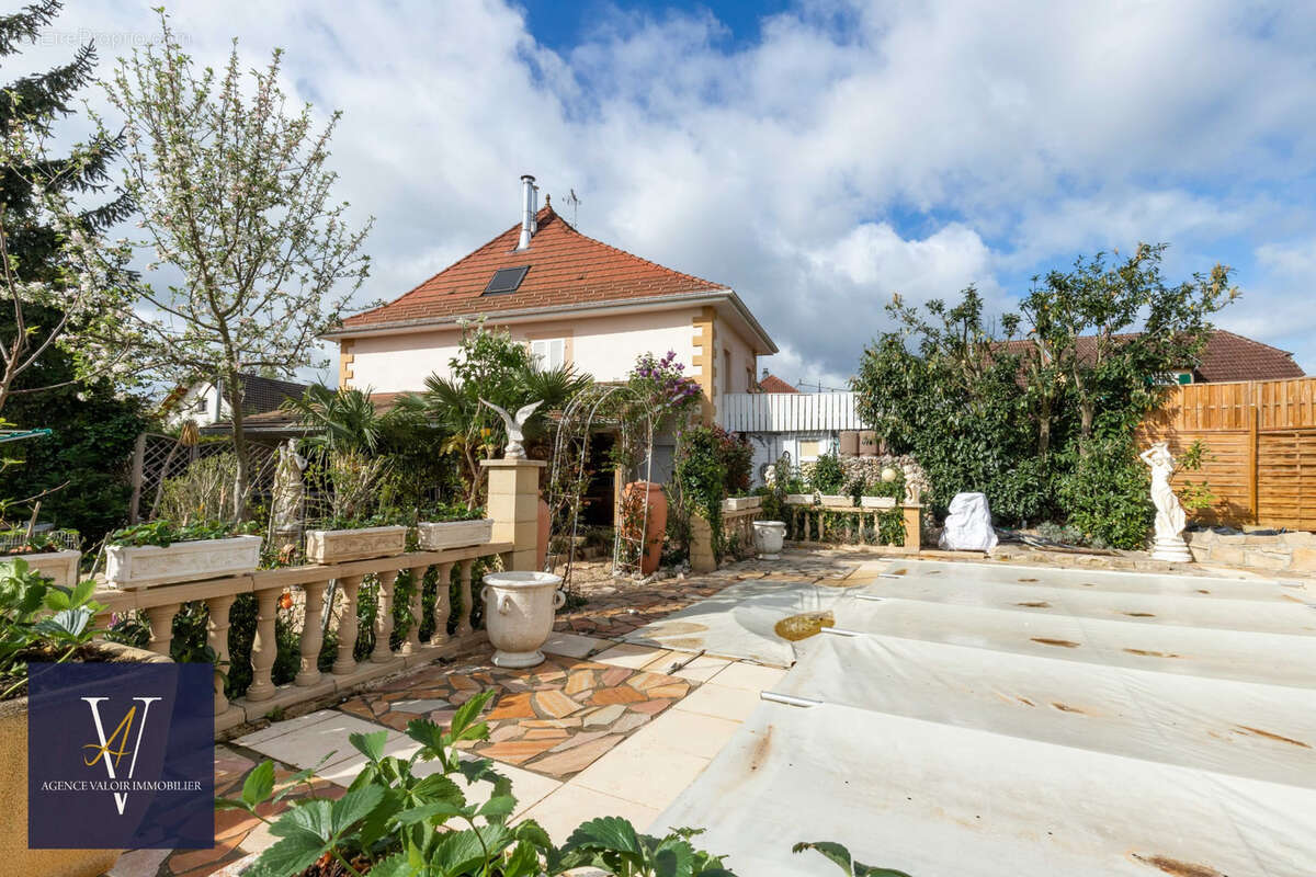 HAGENBACH - Maison de maître - 306 m2 - photo 7