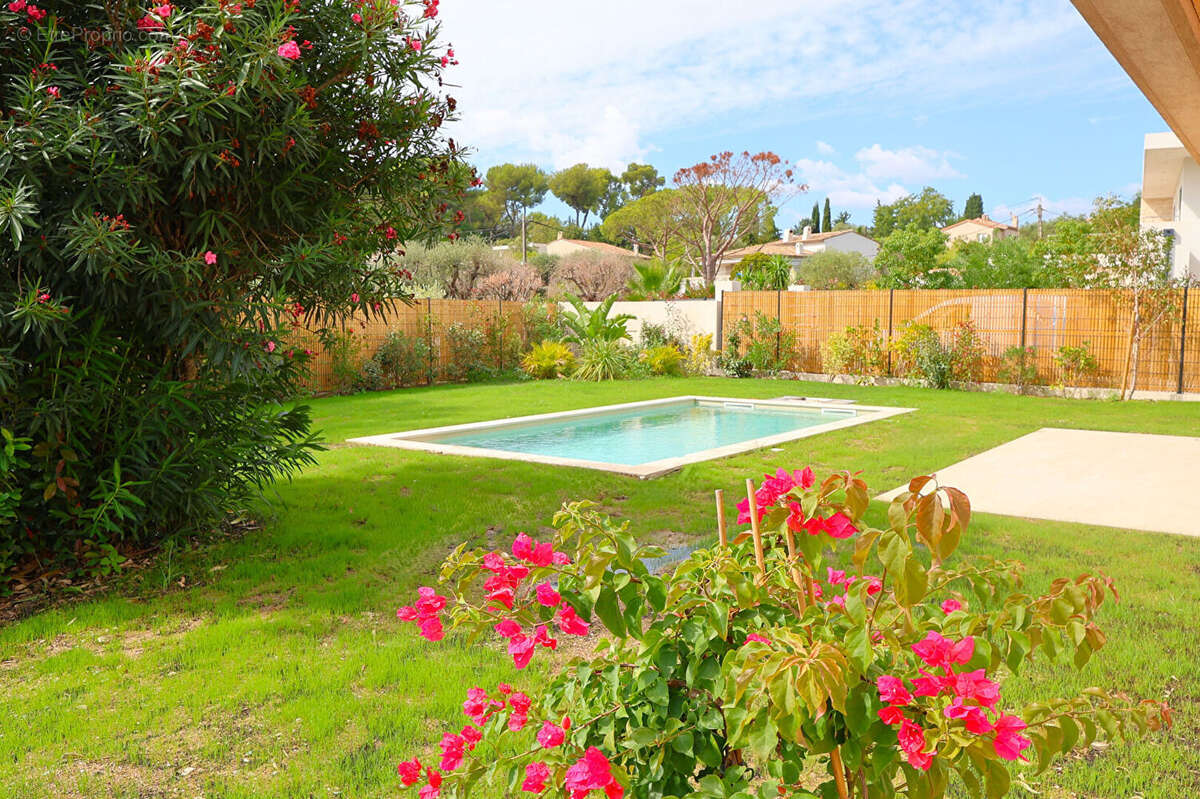 Villa neuve 155 m² Mougins avec piscine et frais de notaire réduits - photo 16