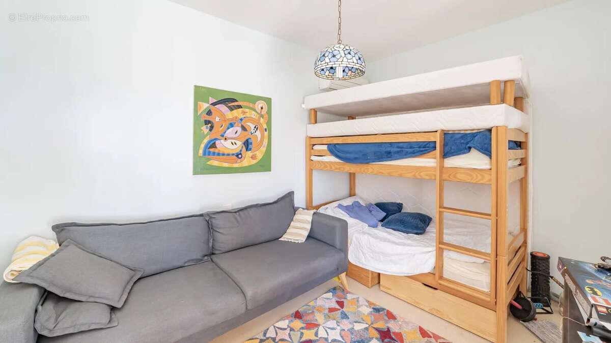 Maison à LES ISSAMBRES