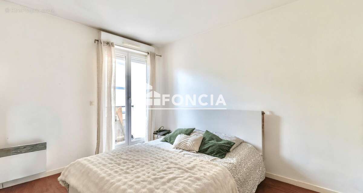 Appartement à GENNEVILLIERS