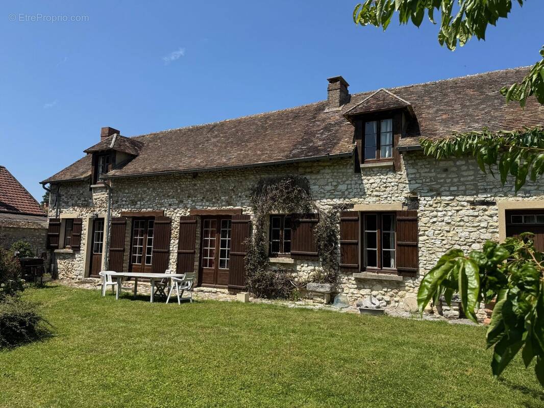 Maison à PACY-SUR-EURE