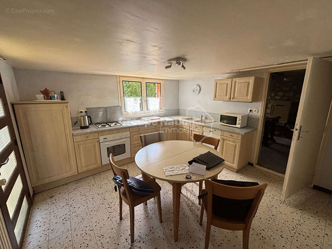 Maison contemporaine à rafraîchir - photo 7