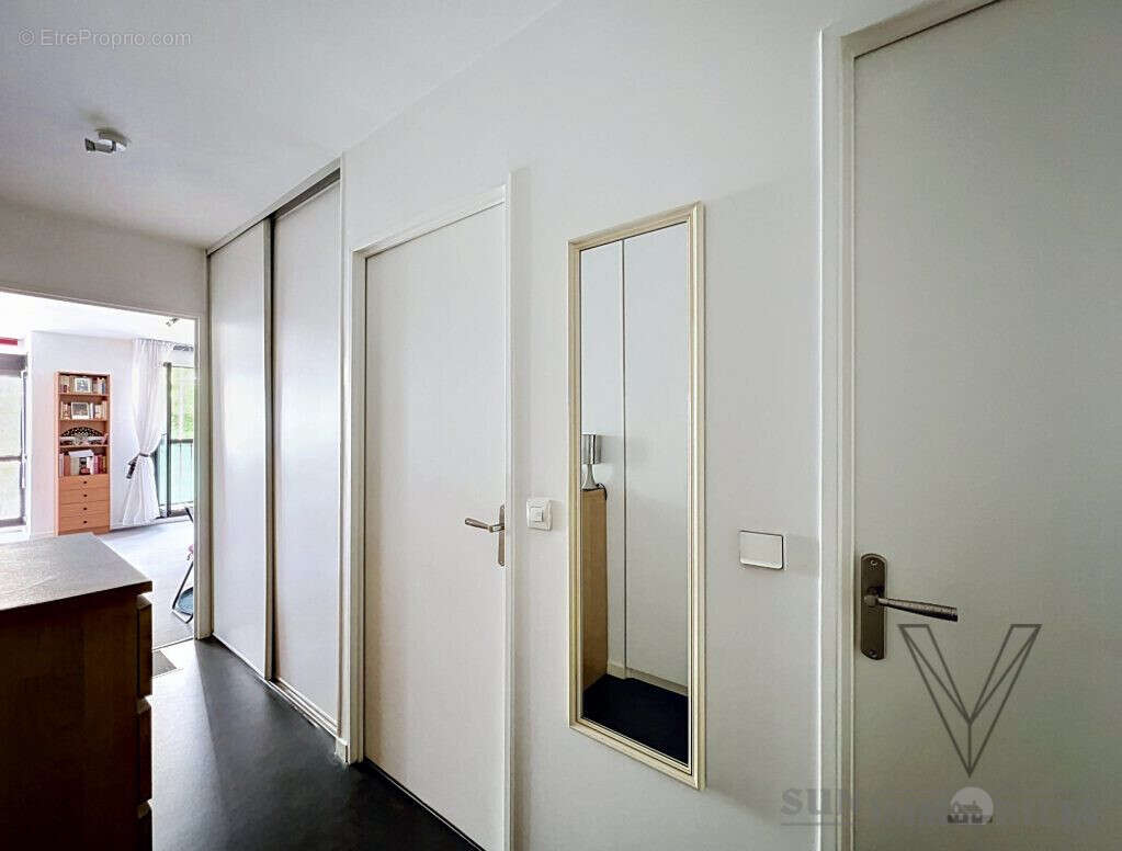 Appartement 34 m² à Paris-20e  - photo 5