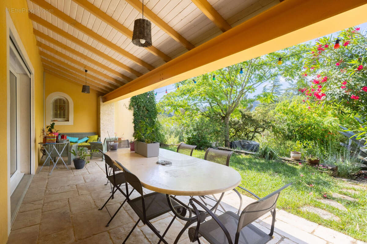 Maison à ROMPON