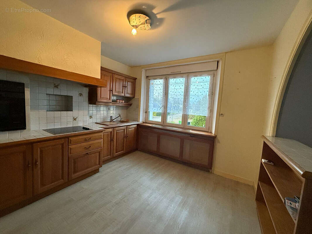 Maison à PLEYBER-CHRIST