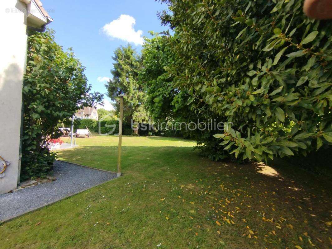 Maison à VILLERS-BOCAGE