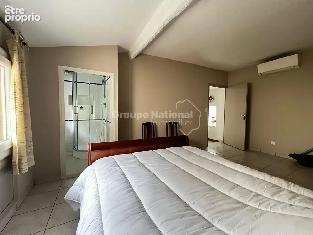 Maison 3 chambres, jardin et dépendance au coeur du village - photo 11