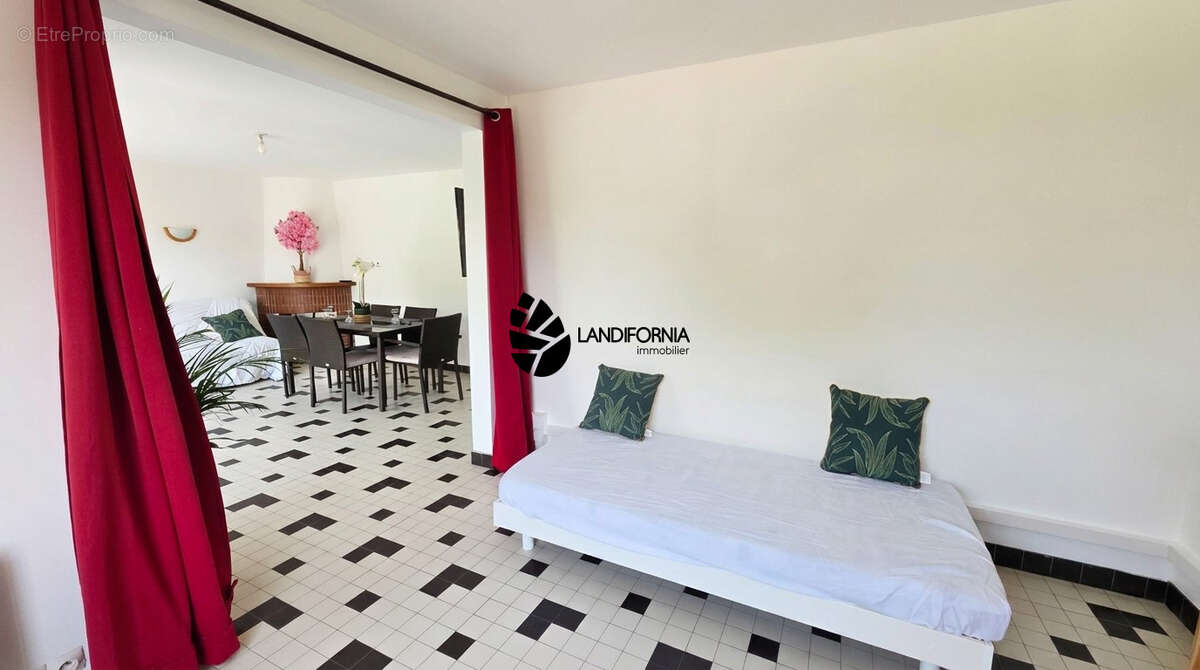 Appartement T3 à vendre à Vieux-Boucau-les-Bains   Grand jardin privatif, terrasse et emplacement privilégié e - photo 6