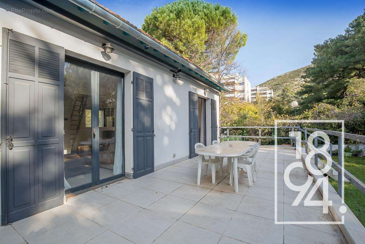 Maison à MARSEILLE-9E