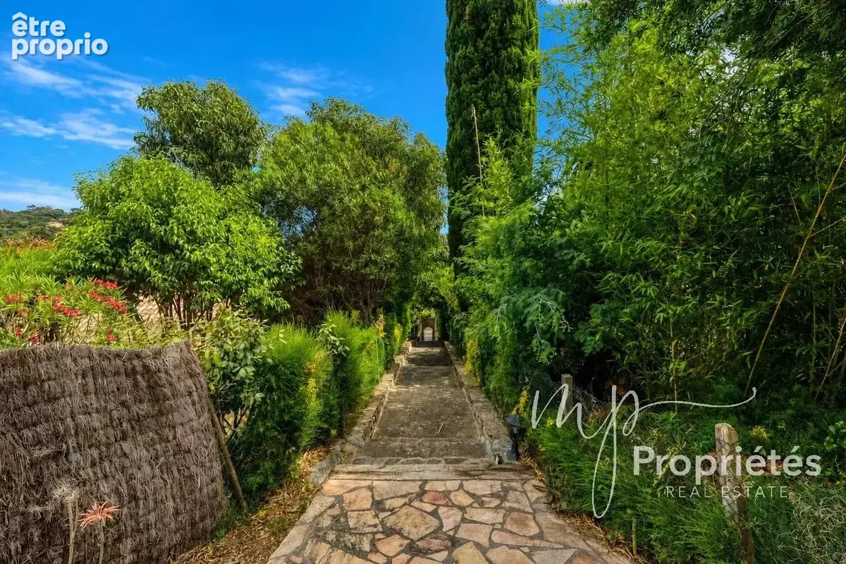 A vendre villa rayol canadel vue mer panoramique et accès plage à pied - photo 22
