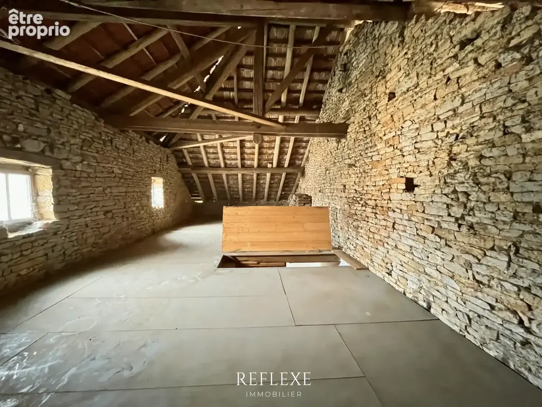 Propriété de caractère sur 1 hectare de terrain & dépendances - photo 12