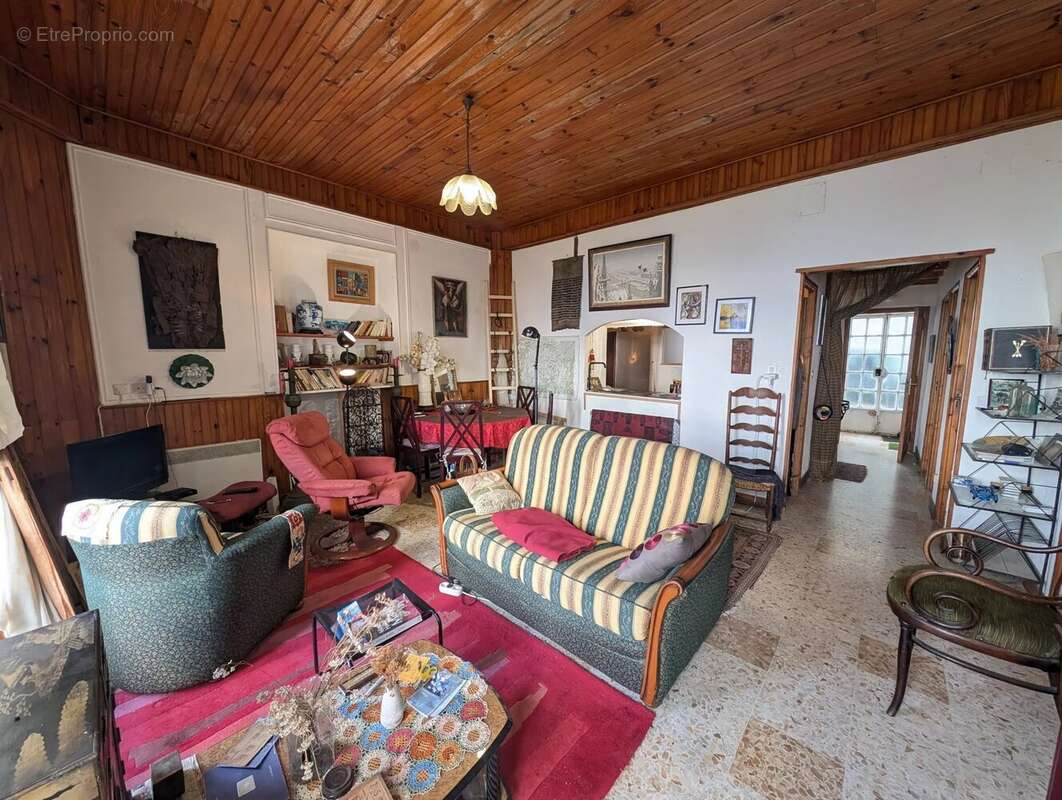 Appartement à LUCERAM