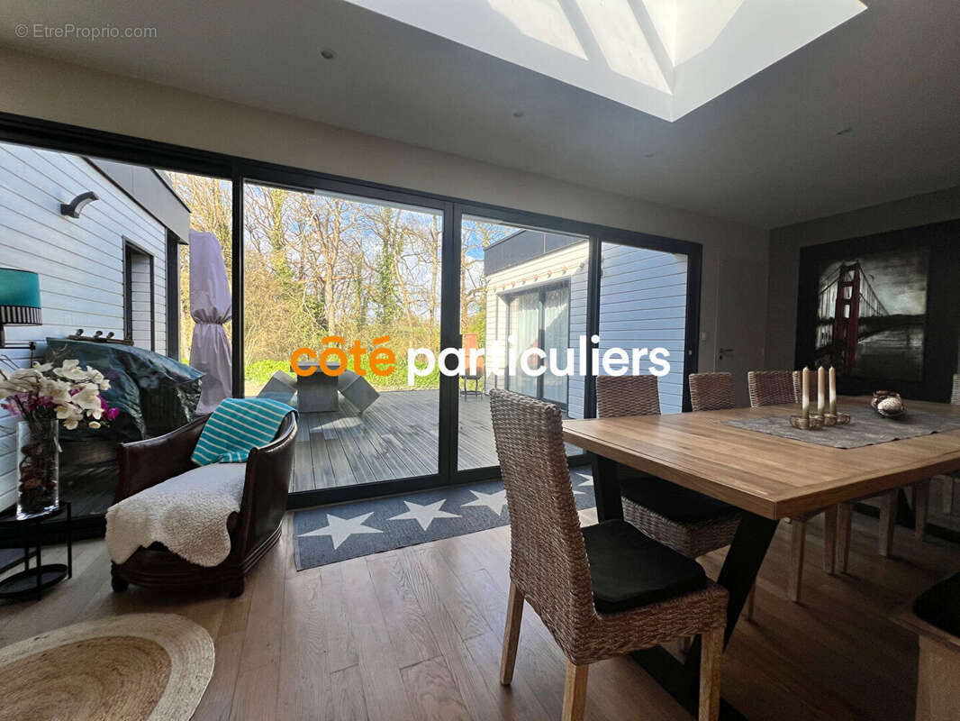 Maison à SAINT-PIERRE-DE-PLESGUEN