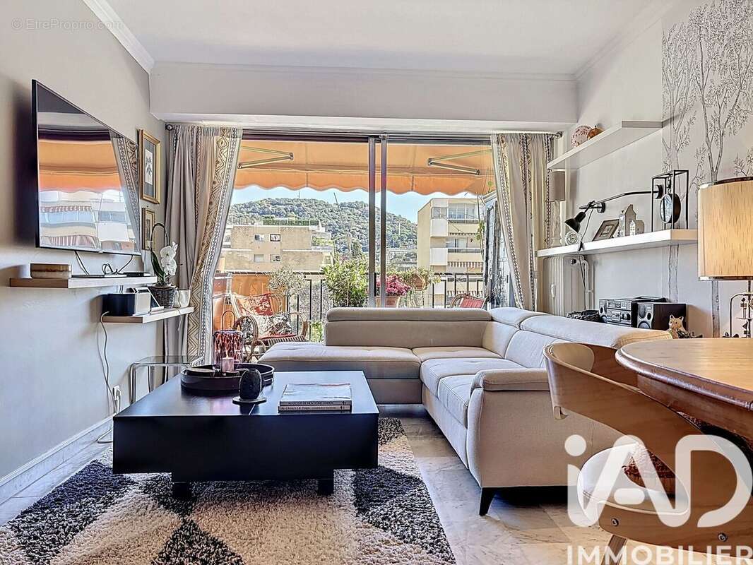 Photo 2 - Appartement à LE CANNET