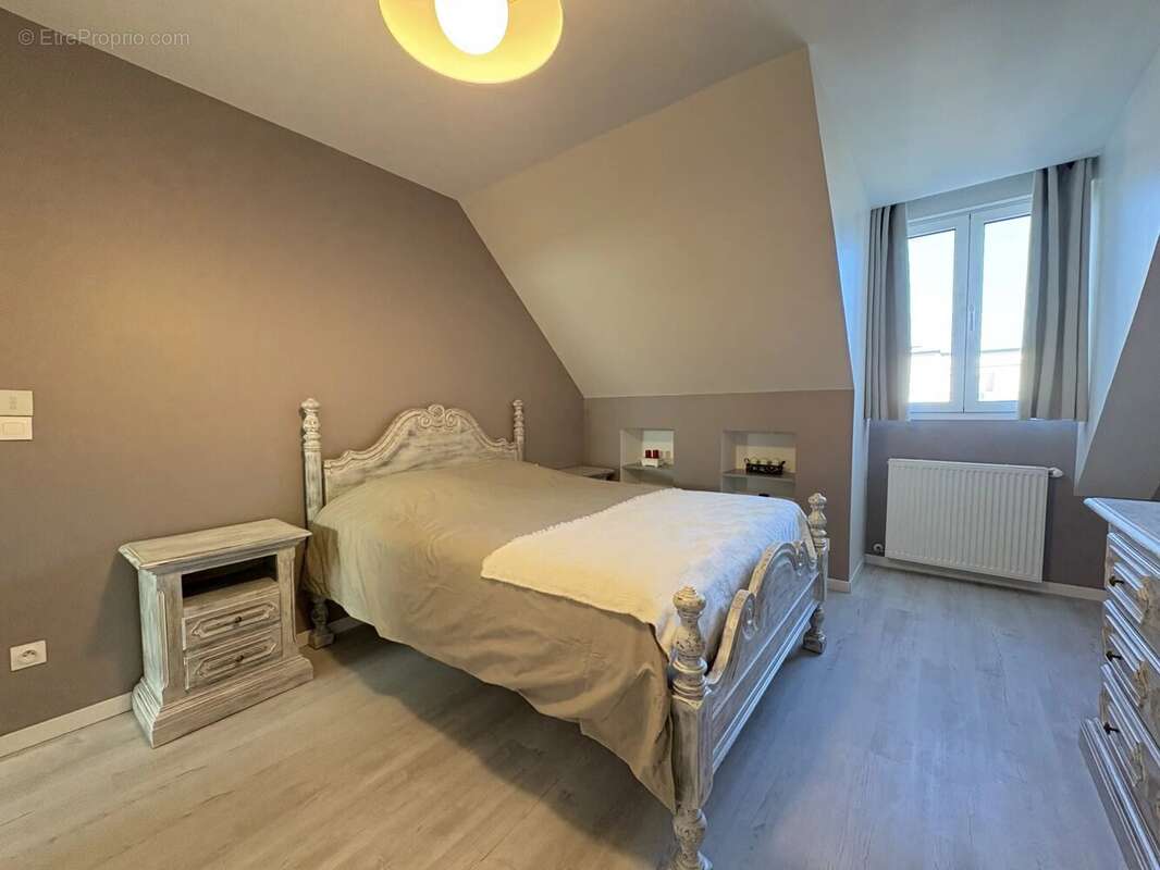 Maison à LE PLESSIS-TREVISE