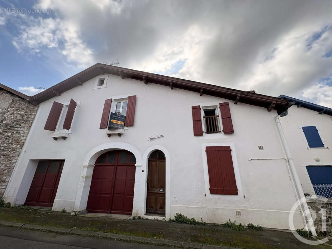 Maison à BELLOCQ