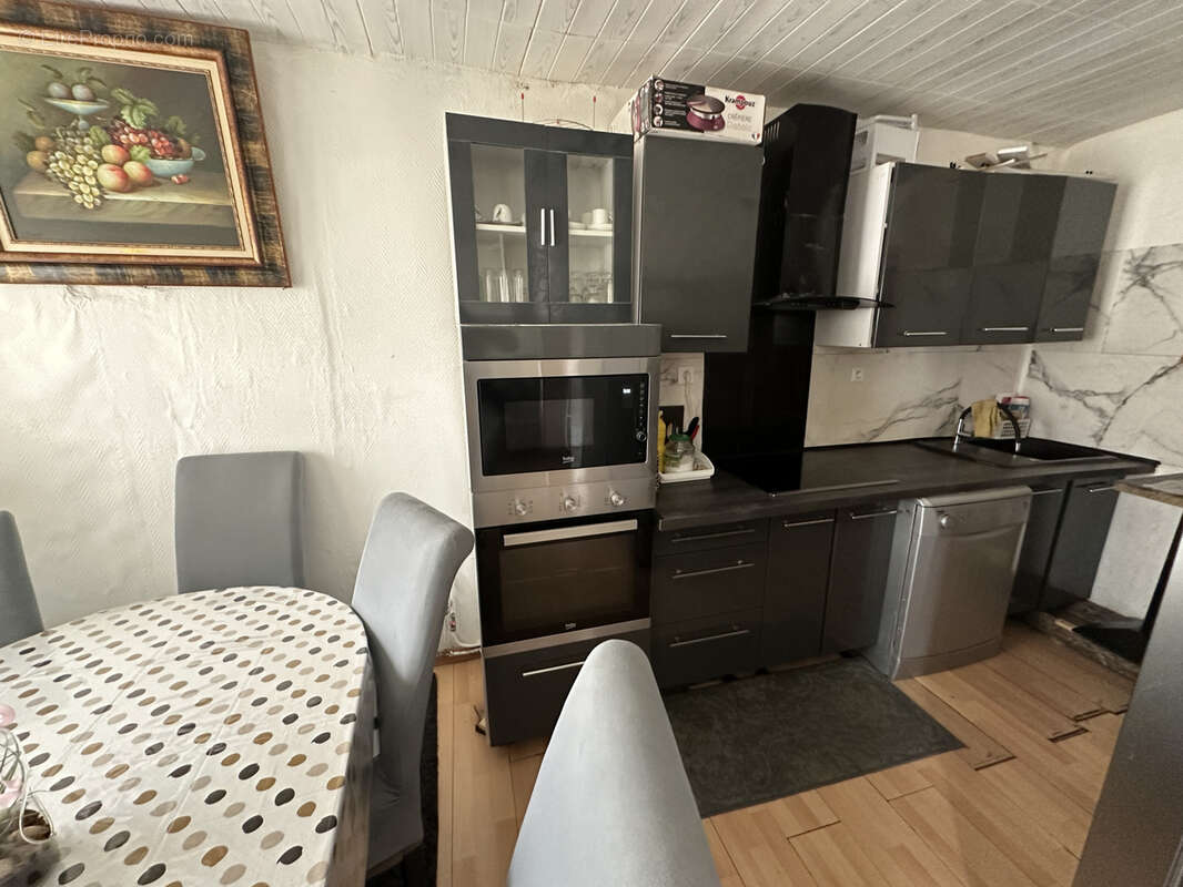 Maison Type 4 sur un terrain de 700 m2 - photo 3