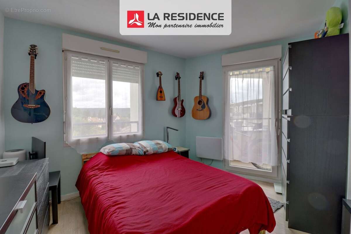 Appartement 74 m² à Verneuil-Sur-Seine  - photo 8