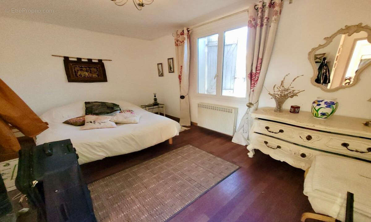 Maison à SALLES-D'AUDE