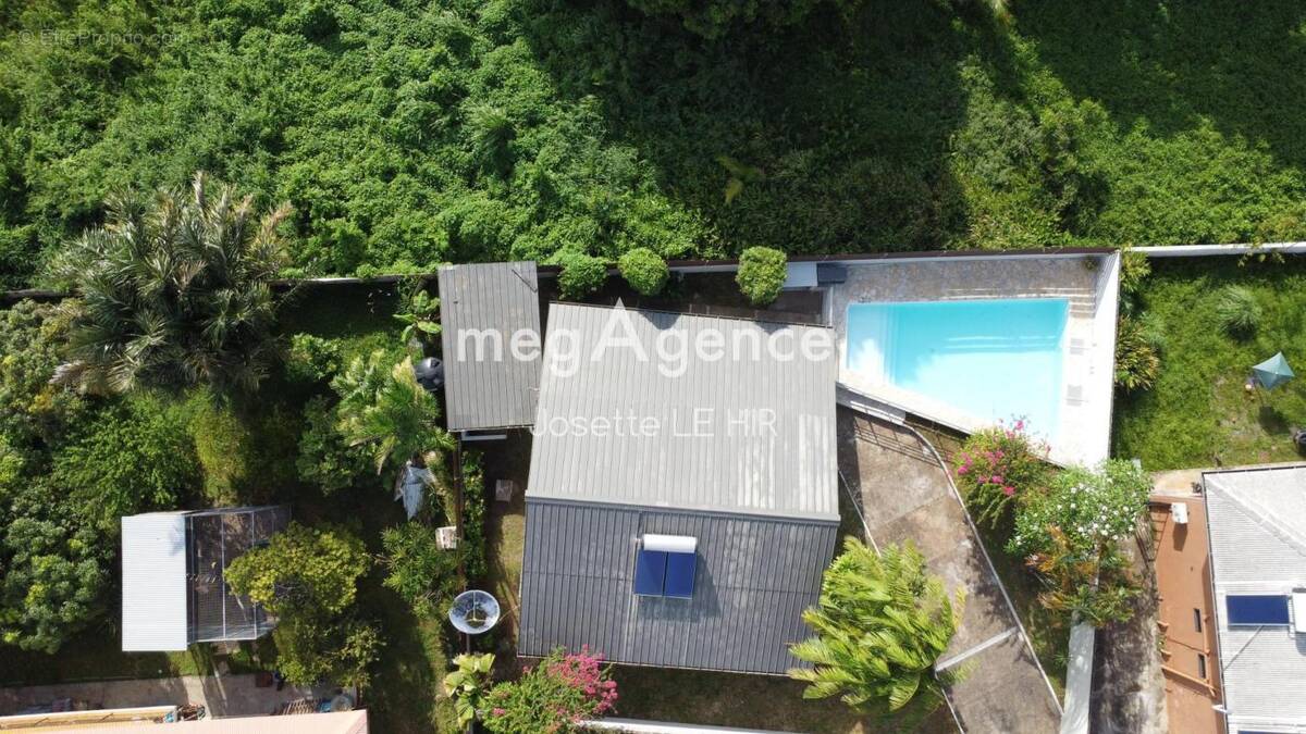 Villa 4 pièces 82 m² Montabo Cayenne - photo 1