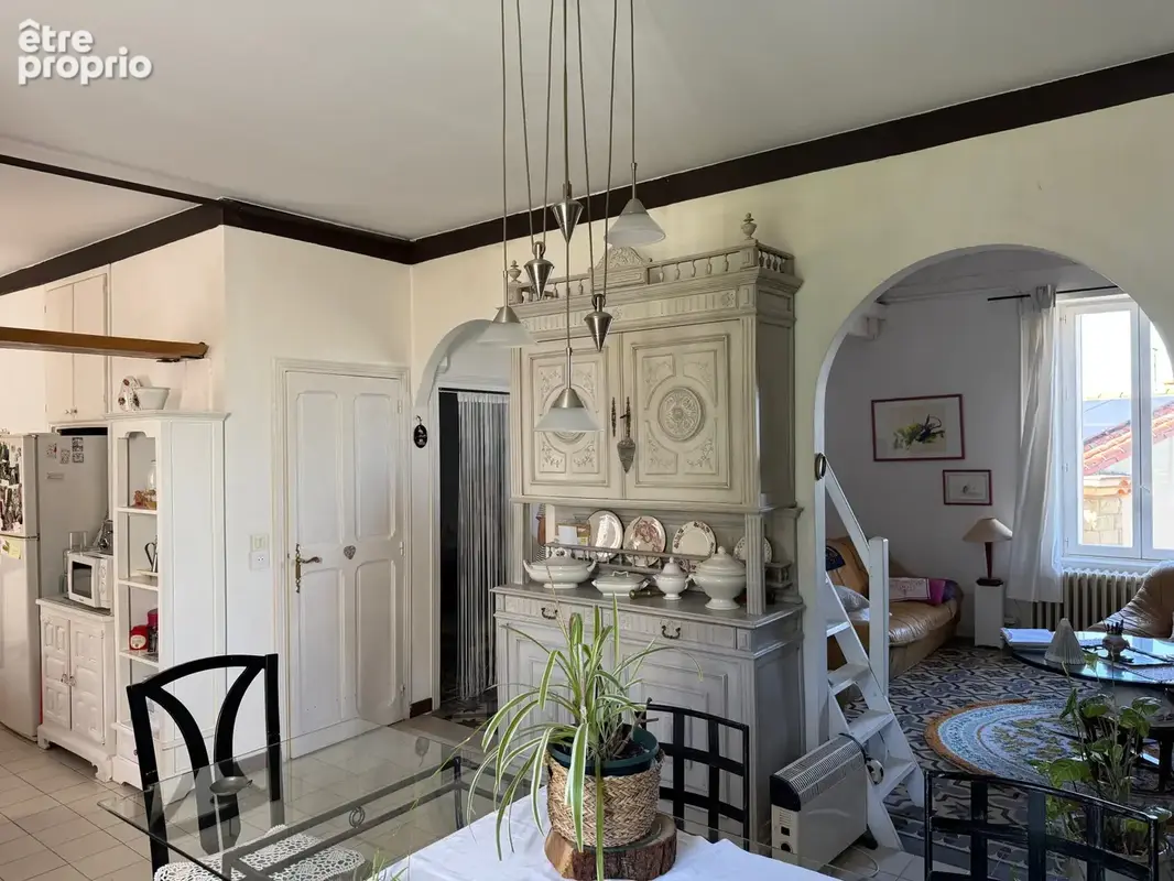Maison des années 30 une belle adresse face au château - photo 8