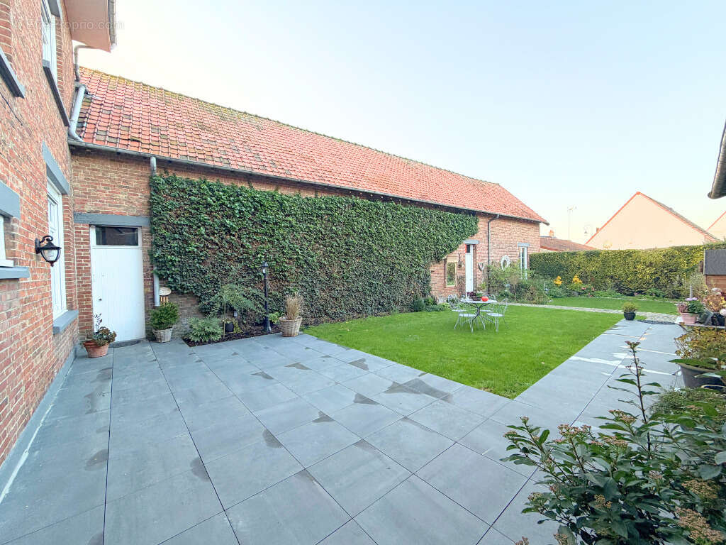 Maison à SAINT-VENANT