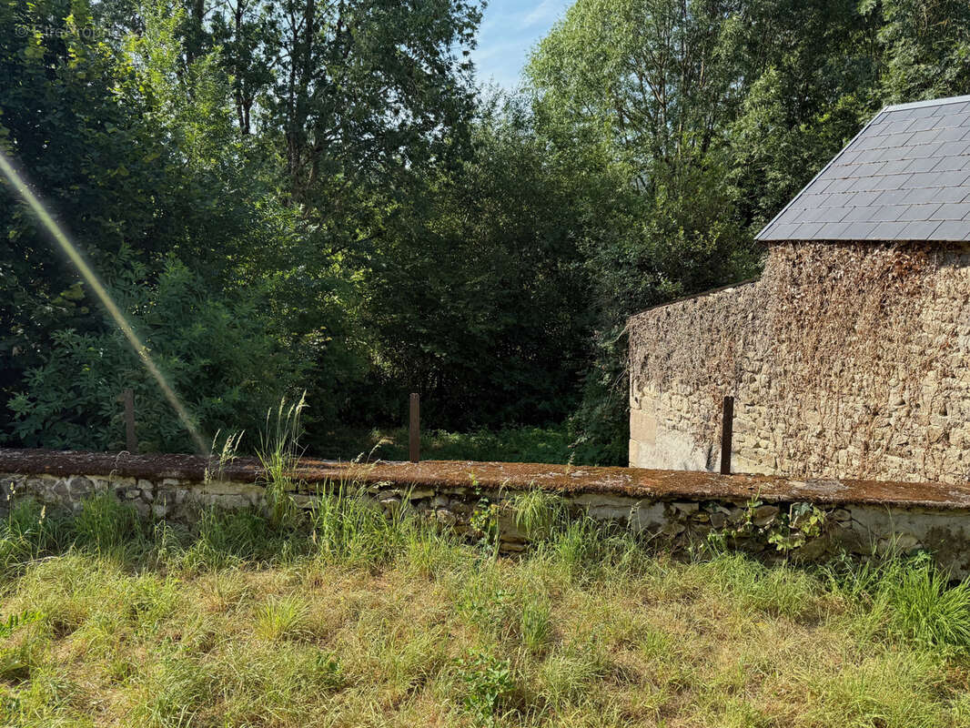 Auv 1225: Maison de caractère, grande grange, toits neufs, 1640m2 - photo 75